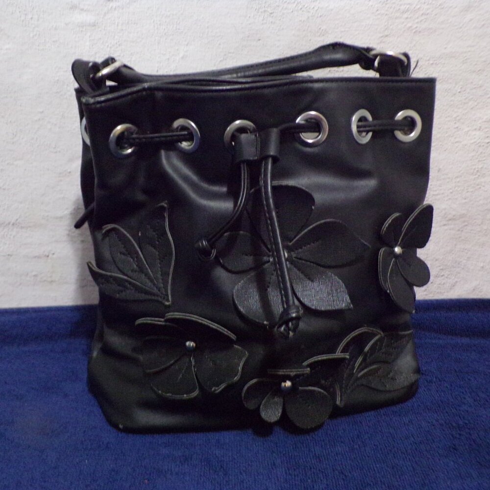 Catherine MaLandrino Hobo 100% Polyester Black Flowers Silver Accents Bag